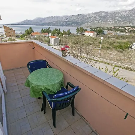 Guest house And By The Sea Rovanjska, Paklenica - 14732 Rovanjska